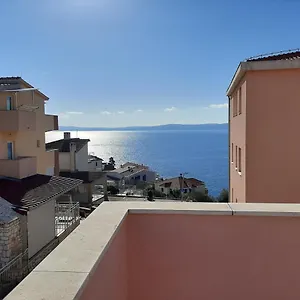  Apartament Ljulj